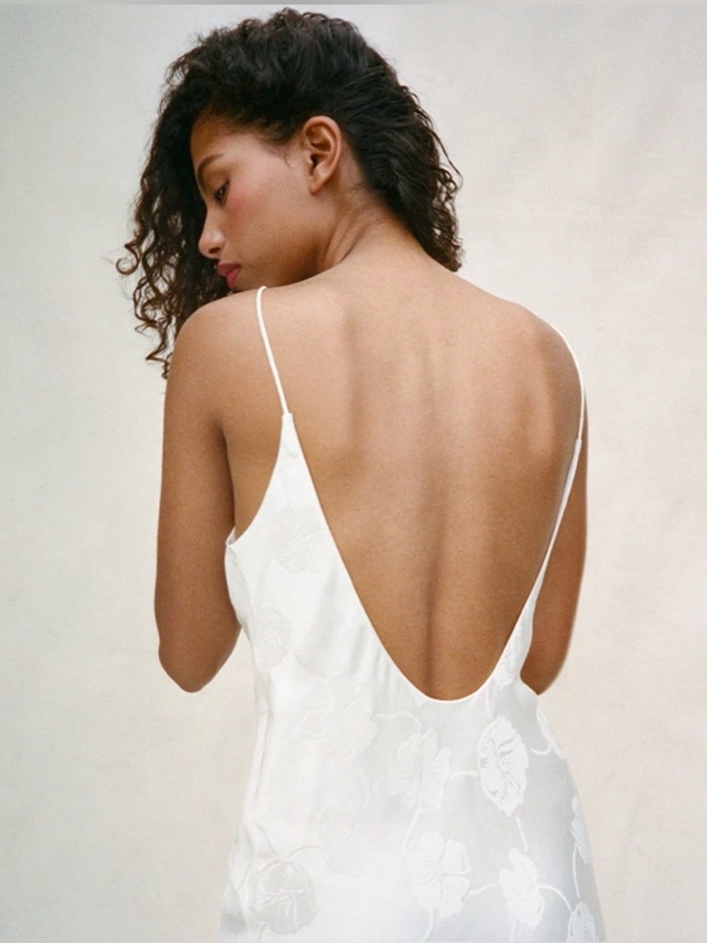 Réalisation Par The Elvira in Lily Jacquard